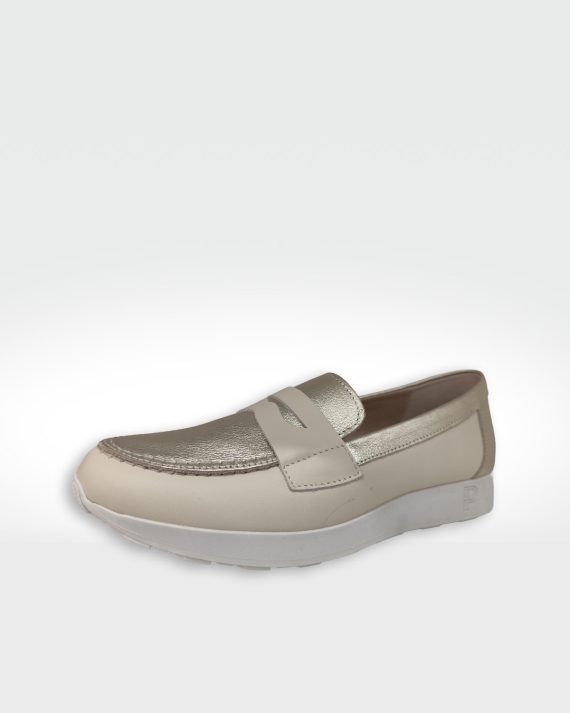 MOCASIN MUJER CREMA
