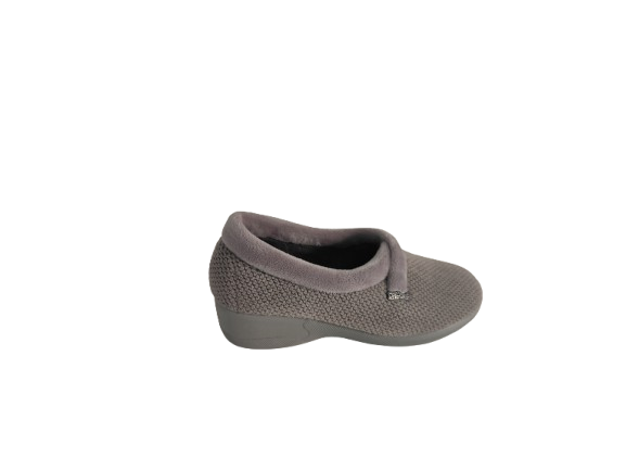 ZAPATILLA CASA CERRADA MUJER GRIS