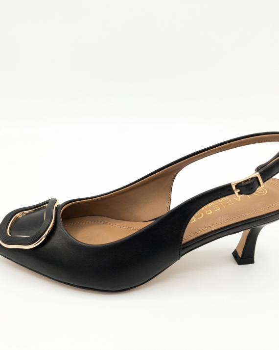 ZAPATO TACON HEBILLA NEGRO